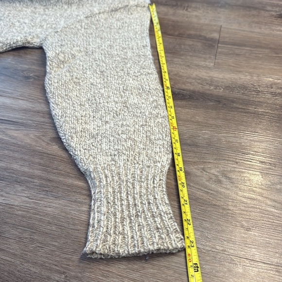 Vintage Eddie Bauer Women’s Wool Sweater Size L - Picture 5 of 6